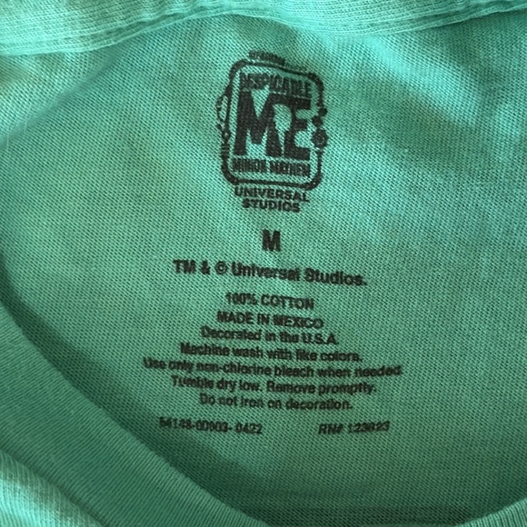 Universal Studios Despicable Me Women’s Minions Tee - Picture 3 of 4